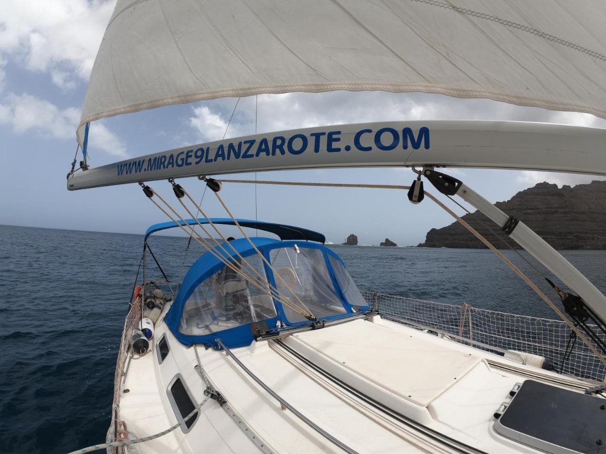 Magnifico Barco En La Graciosa Hotel Caleta de Sebo Exterior foto
